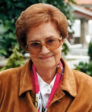 186204453Corin-Tellado_thumb2